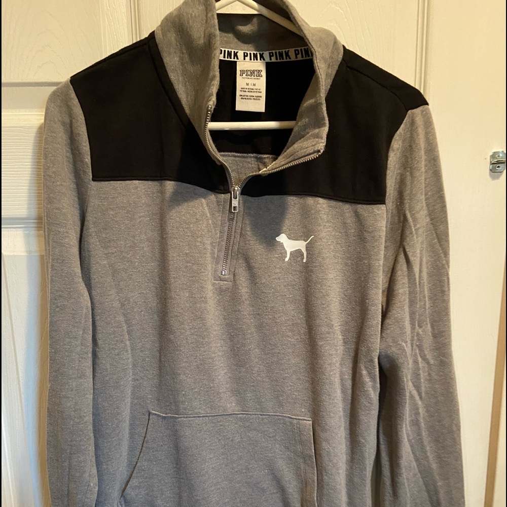 Pink sweatshirt size medium